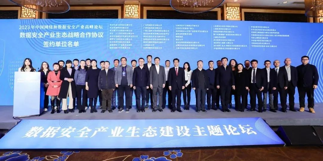 ×ðÁú¿Ê±¡¤(ÖйúÇø)ÈËÉú¾ÍÊDz«!