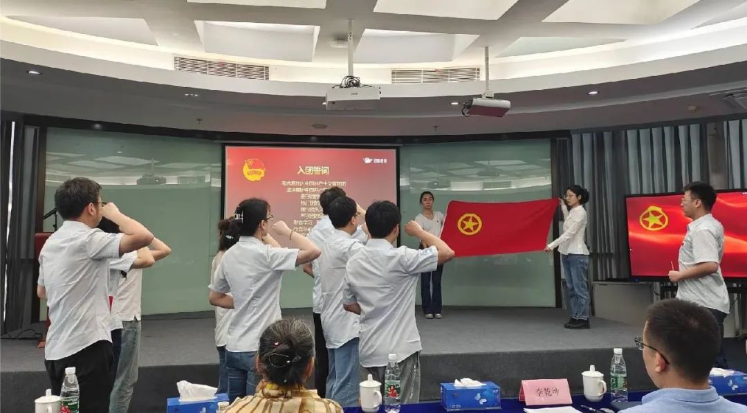 ×ðÁú¿Ê±¡¤(ÖйúÇø)ÈËÉú¾ÍÊDz«!