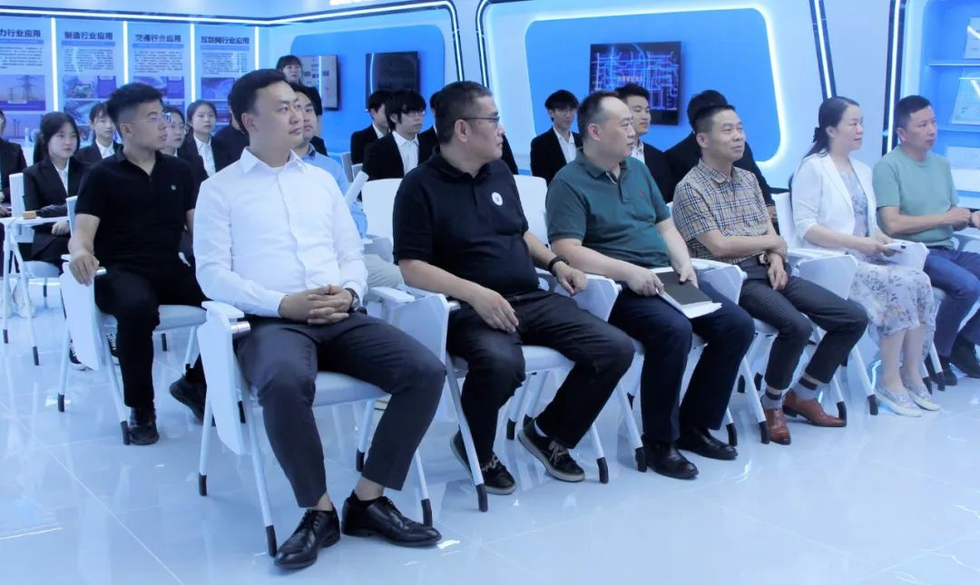 ×ðÁú¿Ê±¡¤(ÖйúÇø)ÈËÉú¾ÍÊDz«!