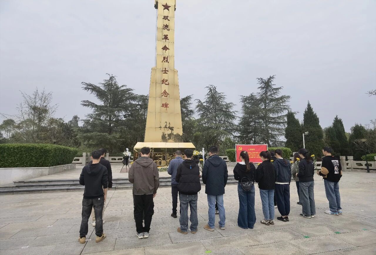 图片2.jpg 图片2.jpg