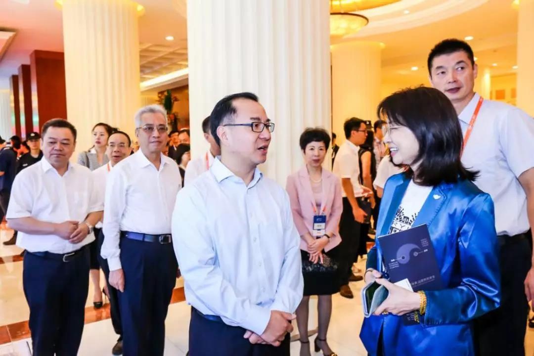 ���һ�������Ϣ�칫�Ҹ��������Һ����һ��ݰ��������ʱչ̨